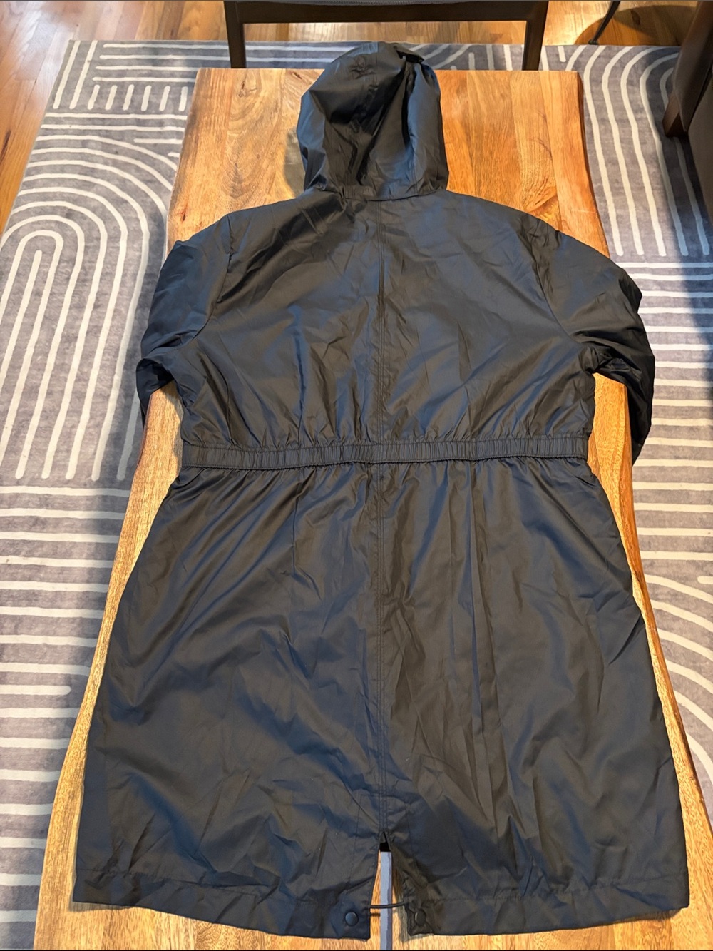 Classic Black Hooded Long Light Weight Wind/Raincoat Jacket - Picture 11 of 16